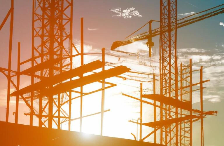 未経験から高収入を実現！建設業界での新たな挑戦を
