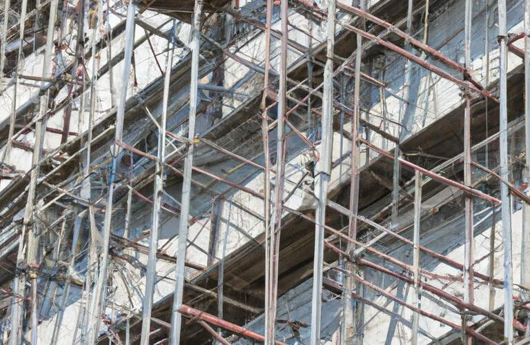 未来を支える足場作業のスペシャリストを募集します